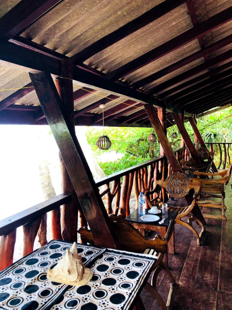 Lucky Sea Beach Hotel Tangalle Exterior photo
