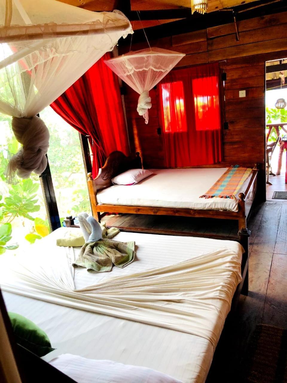 Lucky Sea Beach Hotel Tangalle Exterior photo